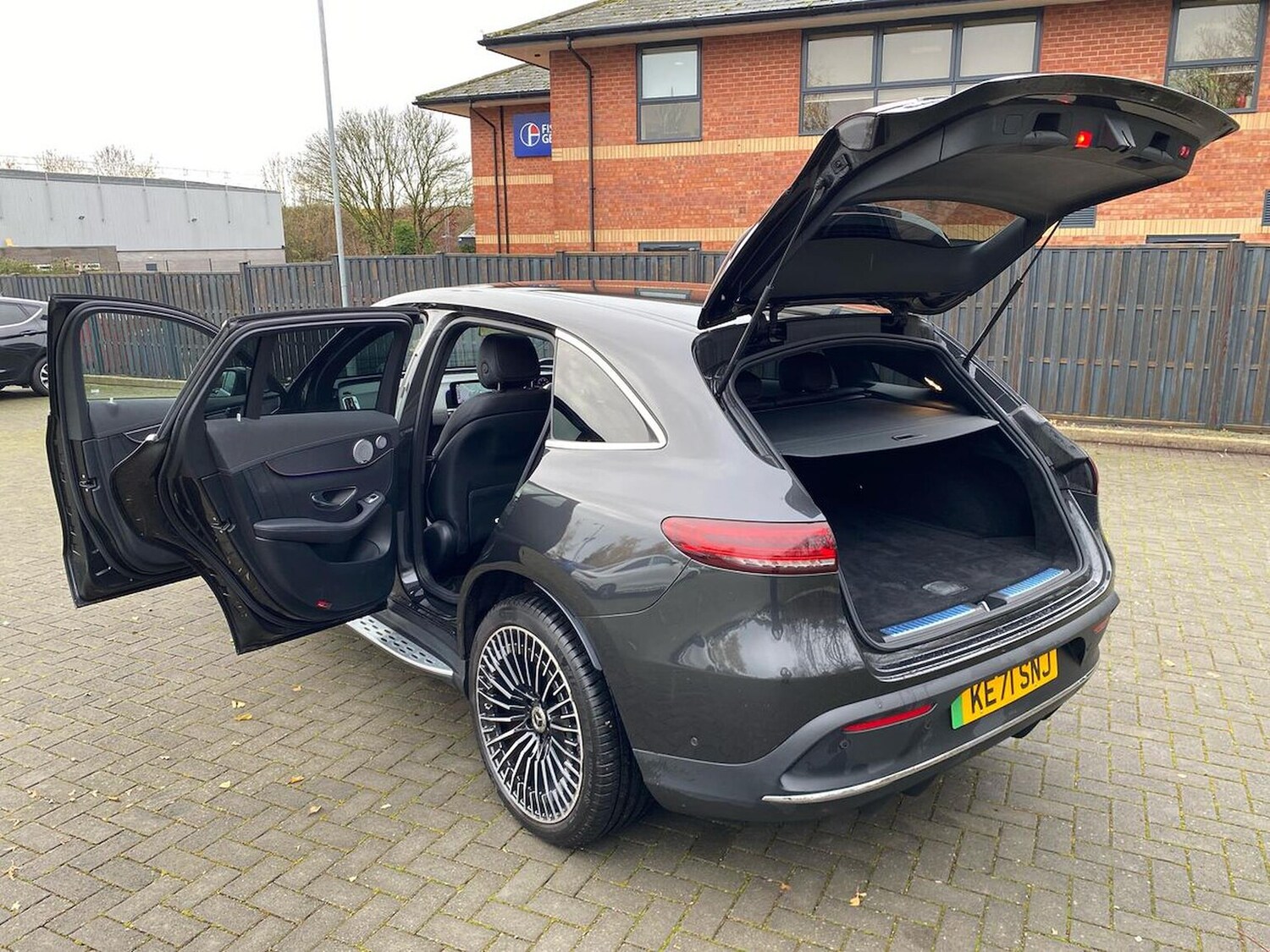 Used Mercedes-Benz EQC 2021 for sale - 77488298: Photo 40