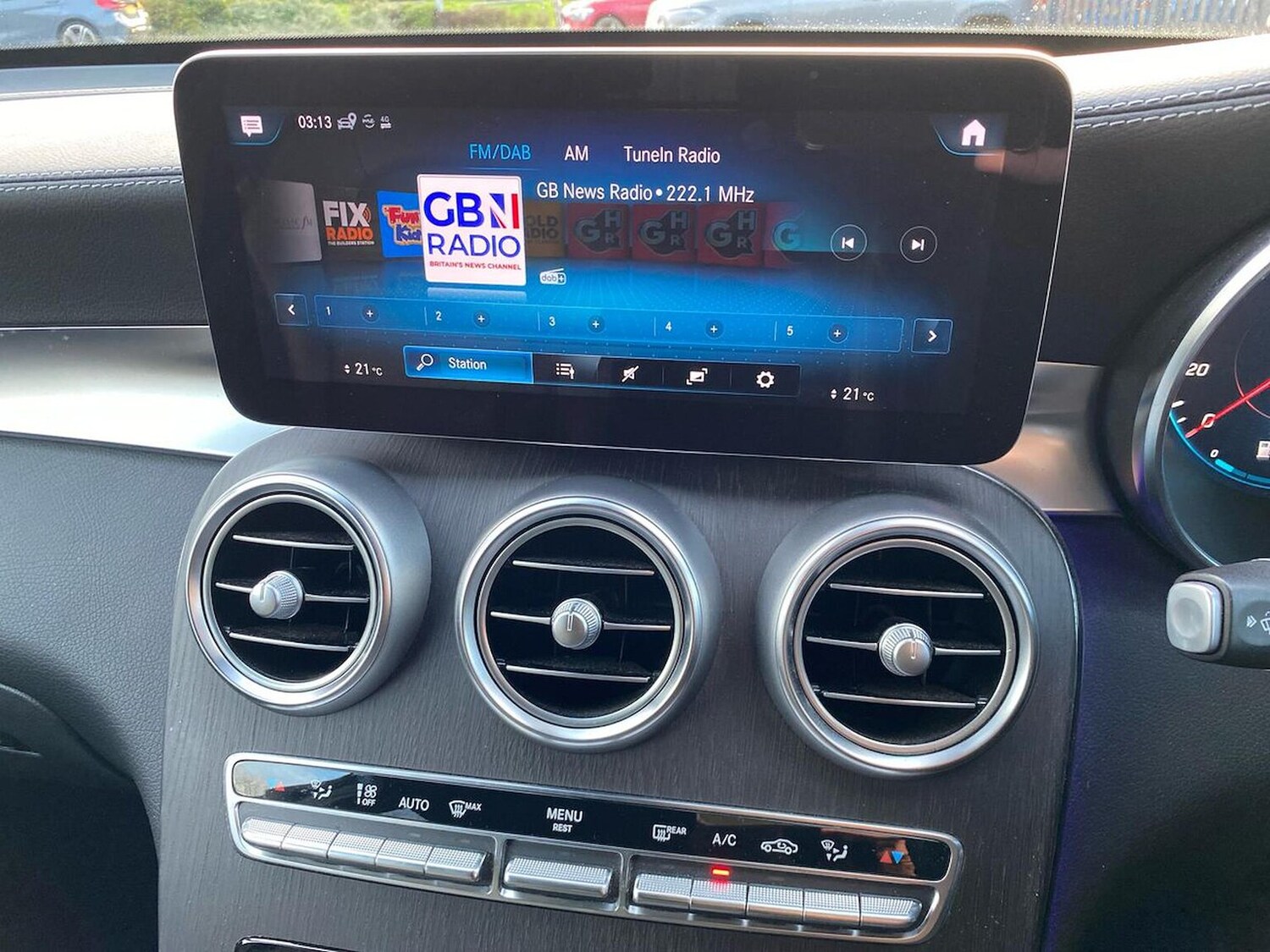 Used Mercedes-Benz GLC 2021 for sale - 76706454: Photo 25