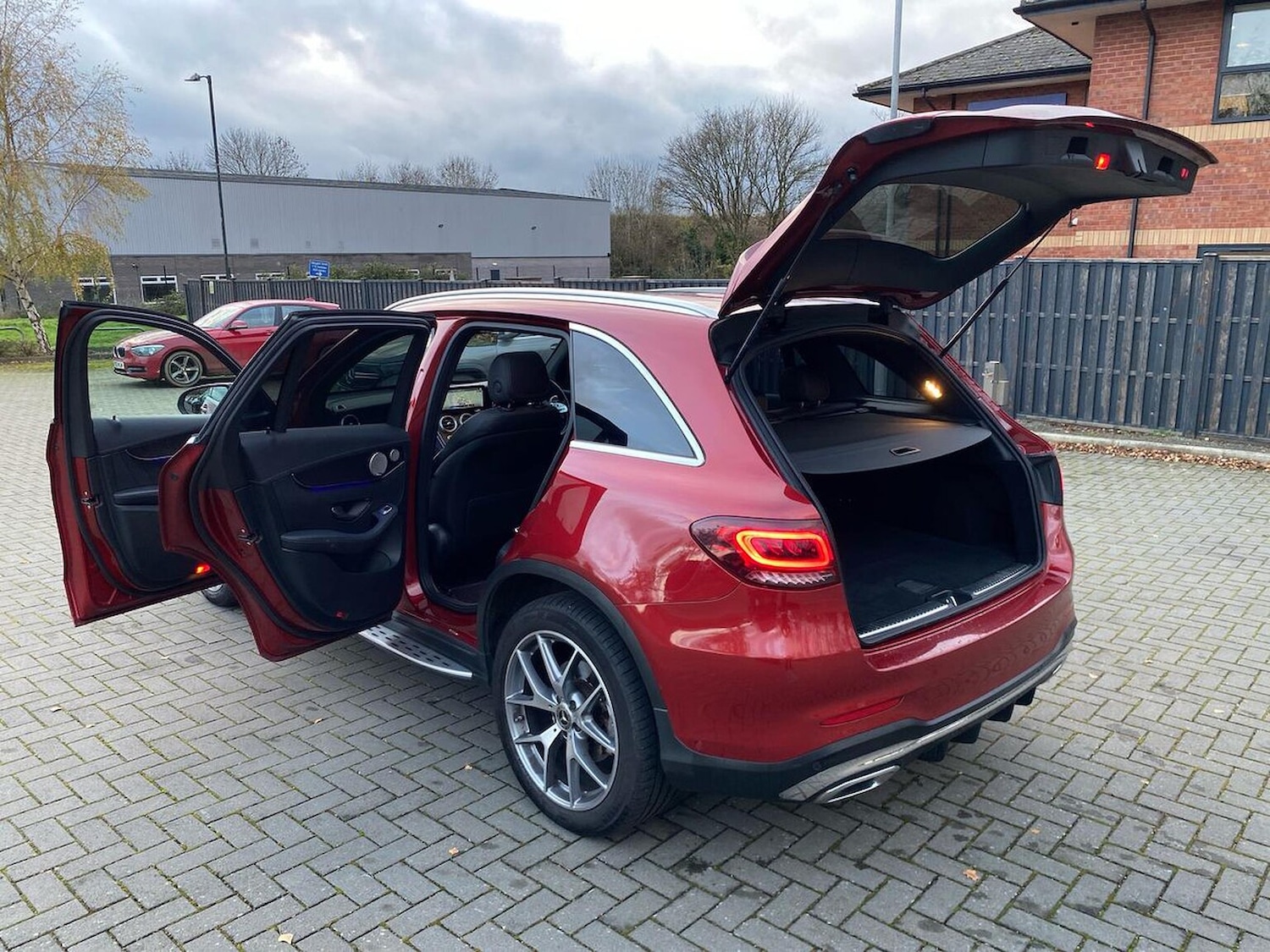 Used Mercedes-Benz GLC 2021 for sale - 76706454: Photo 40