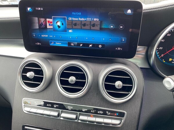 Used Mercedes-Benz GLC 2022 for sale - 76316681: Photo 25