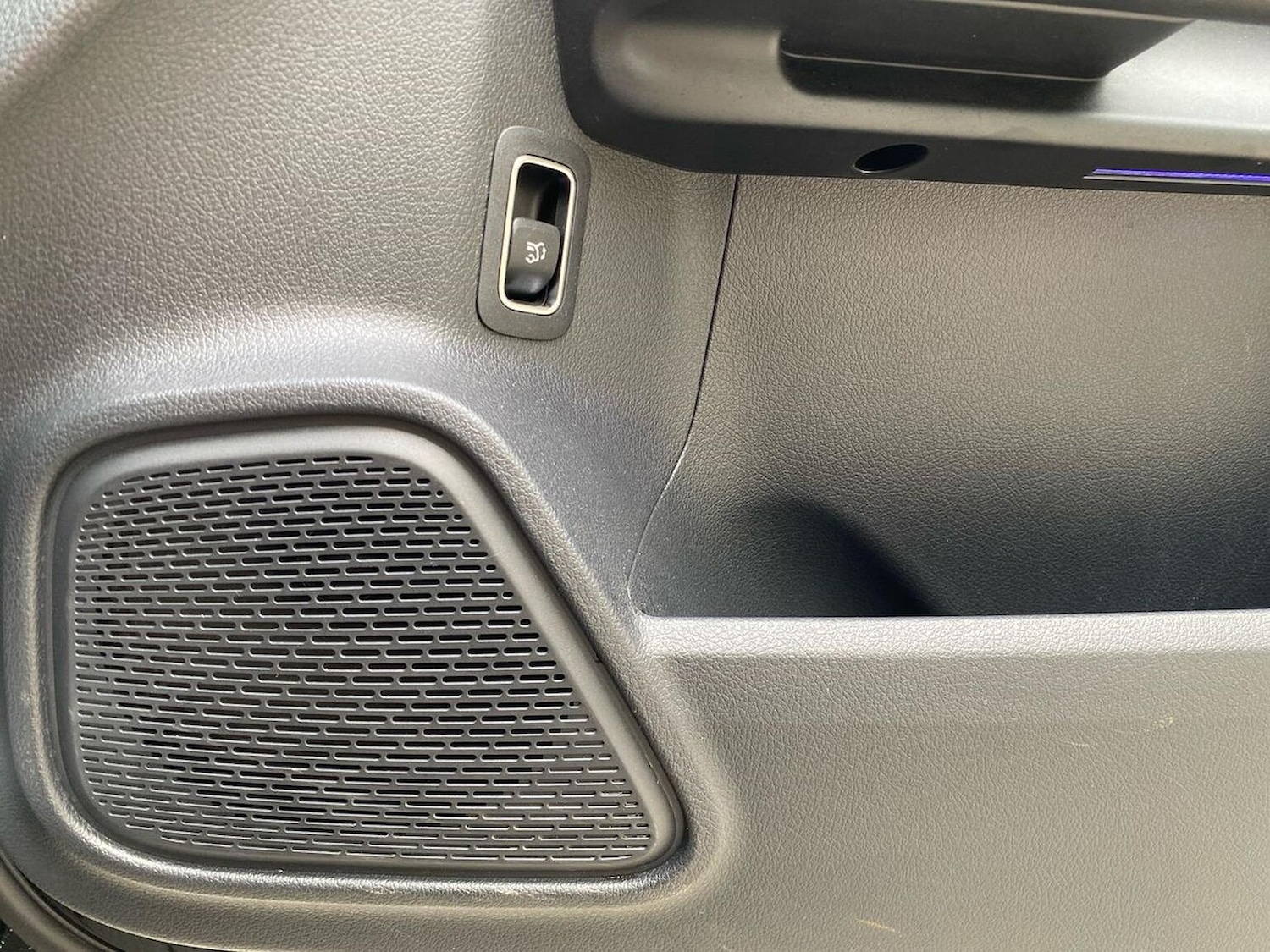 Used Mercedes-Benz EQA 2024 for sale - 76329969: Photo 31