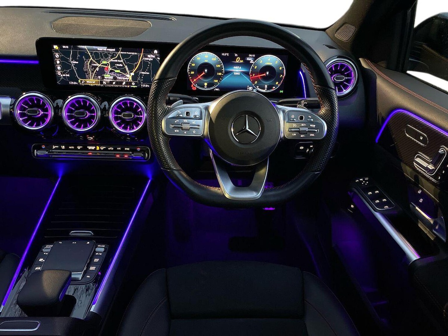 Used Mercedes-Benz GLB 2023 for sale - 77023451: Photo 11