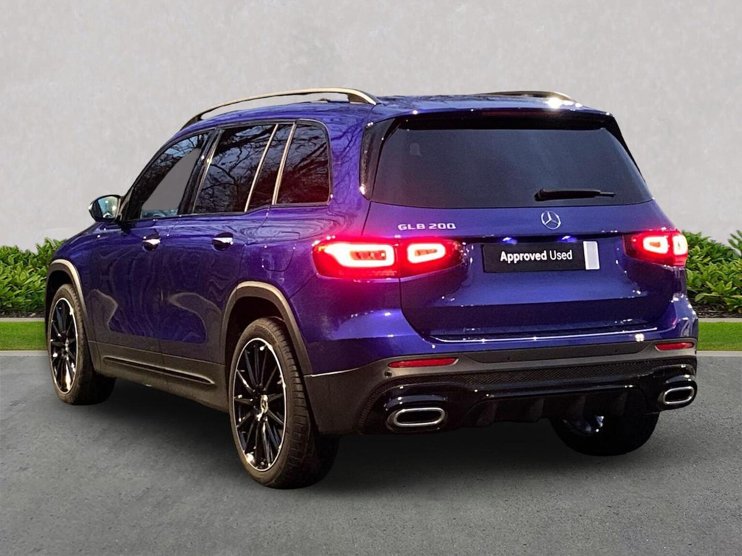 Used Mercedes-Benz GLB 2023 for sale - 77023451: Photo 4