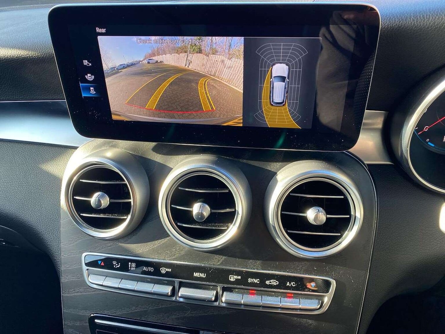 Used Mercedes-Benz GLC 2021 for sale - 77578772: Photo 23