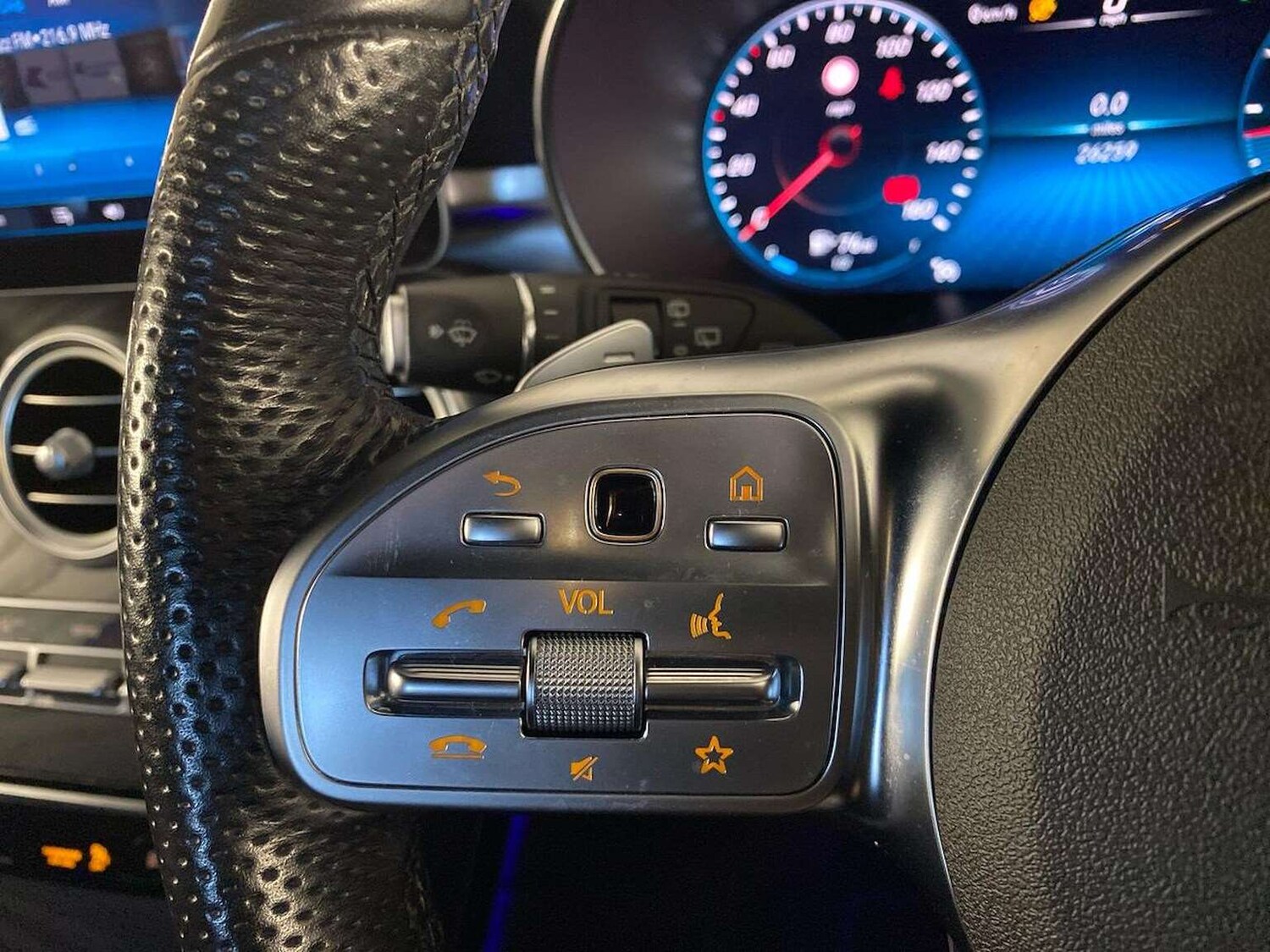 Used Mercedes-Benz GLC 2021 for sale - 77578772: Photo 26