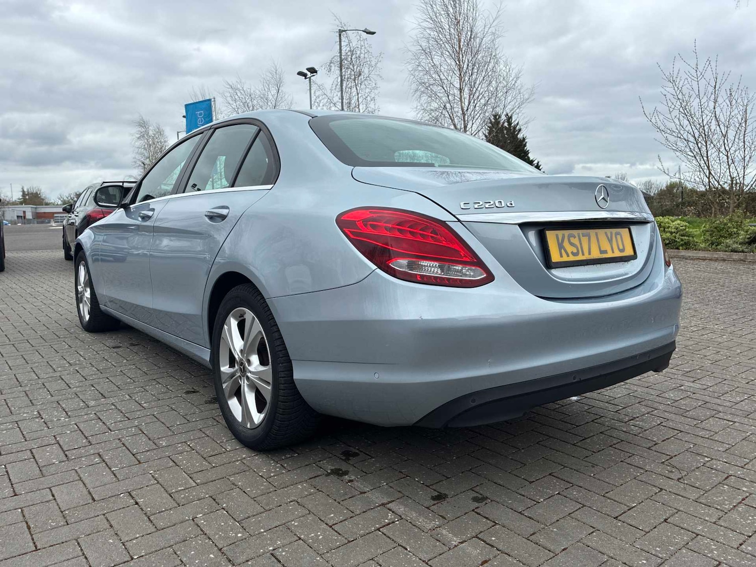 Used Mercedes-Benz C Class 2017 for sale - 78191315: Photo 2