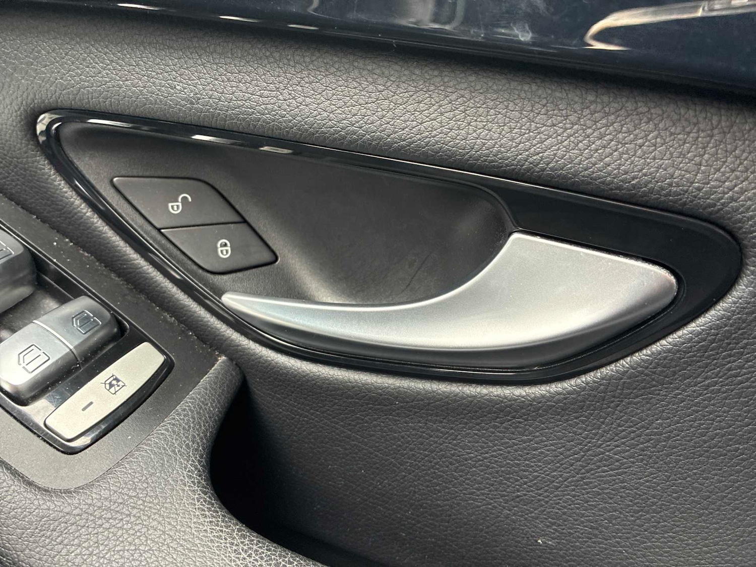 Used Mercedes-Benz C Class 2017 for sale - 78191315: Photo 44