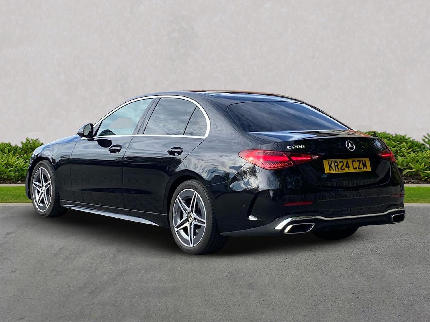 Used Mercedes-Benz C Class 2024 for sale - 76387158: Photo 2