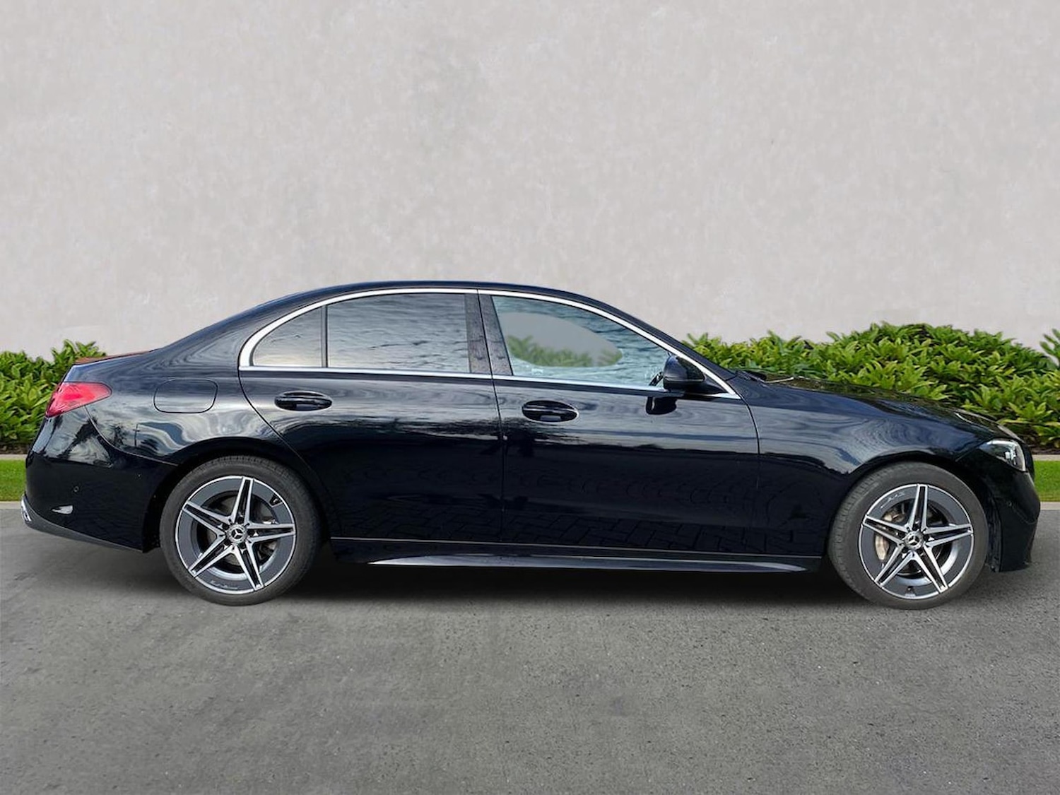 Used Mercedes-Benz C Class 2024 for sale - 76387158: Photo 3