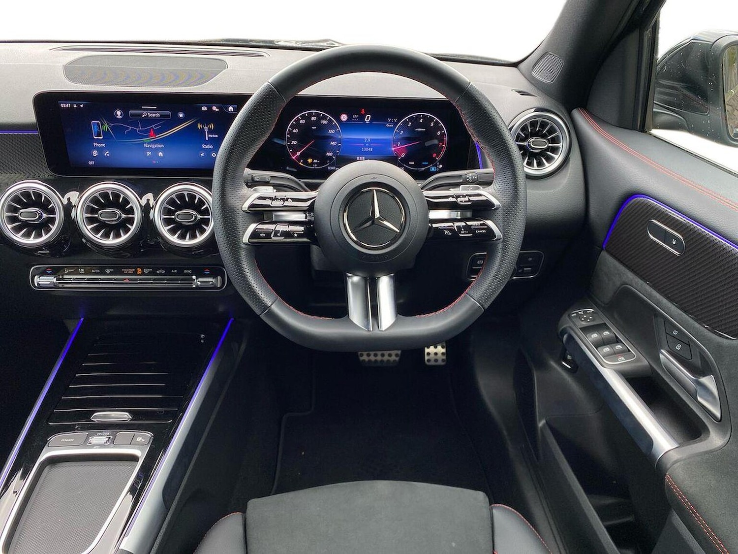 Used Mercedes-Benz GLB 2024 for sale - 76382671: Photo 9