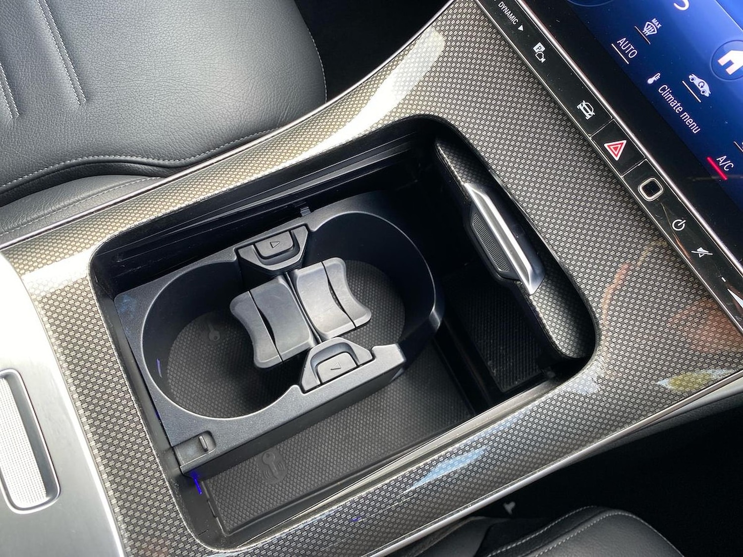 Used Mercedes-Benz C Class 2023 for sale - 76791875: Photo 32