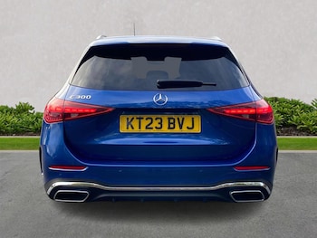 Used Mercedes-Benz C Class 2023 for sale - 76791875: Photo