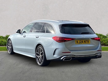 Used Mercedes-Benz C Class 2024 for sale - 76383384: Photo