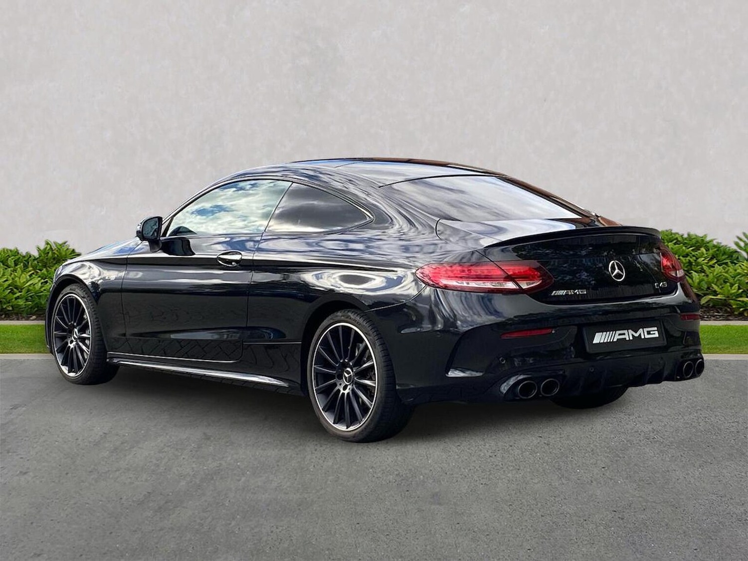 Used Mercedes-Benz C Class 2020 for sale - 76352539: Photo 2