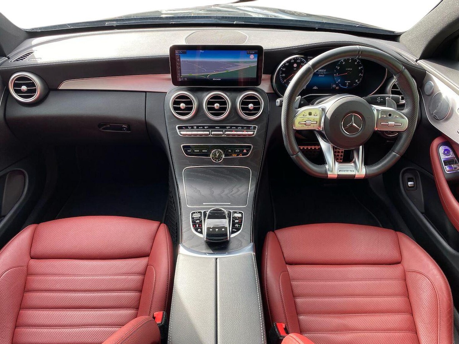 Used Mercedes-Benz C Class 2020 for sale - 76352539: Photo 8