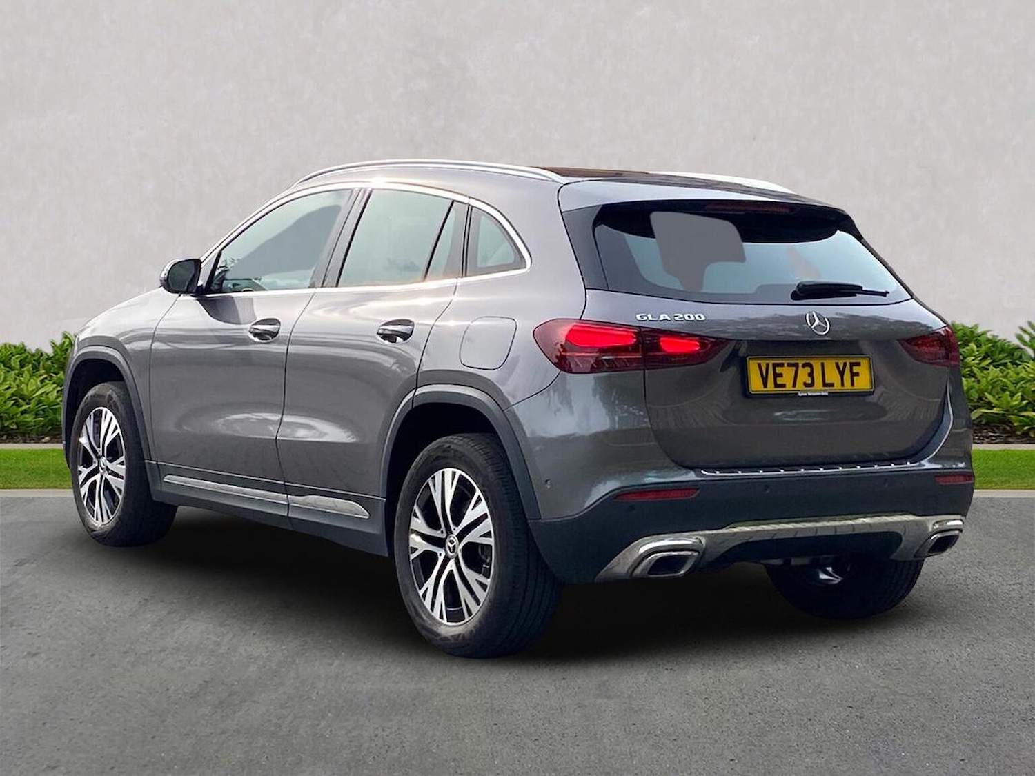 Used Mercedes-Benz GLA 2023 for sale - 76114371: Photo 2