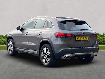 Used Mercedes-Benz GLA 2023 for sale - 76114371: Photo 2