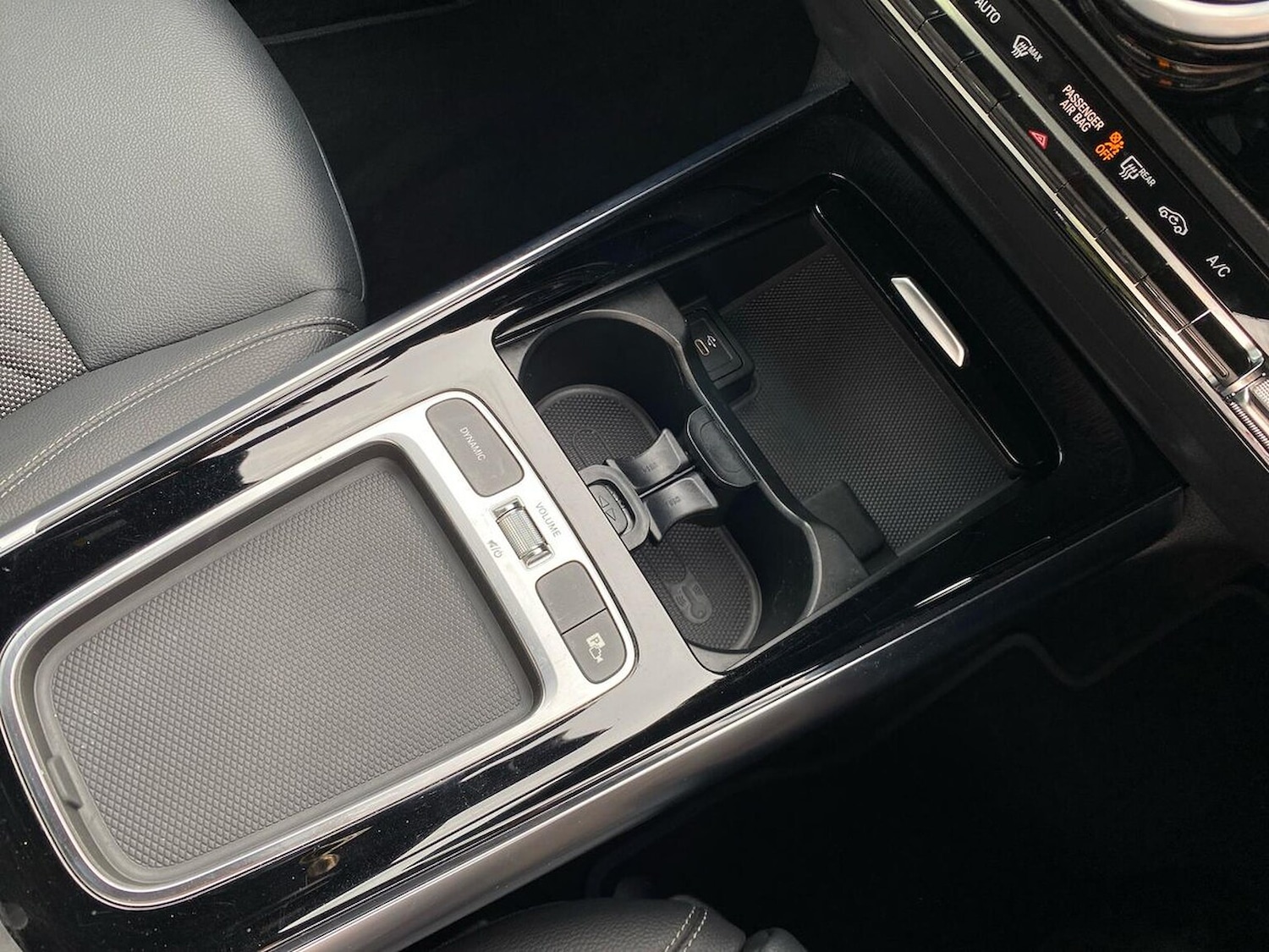 Used Mercedes-Benz GLA 2023 for sale - 76114371: Photo 32
