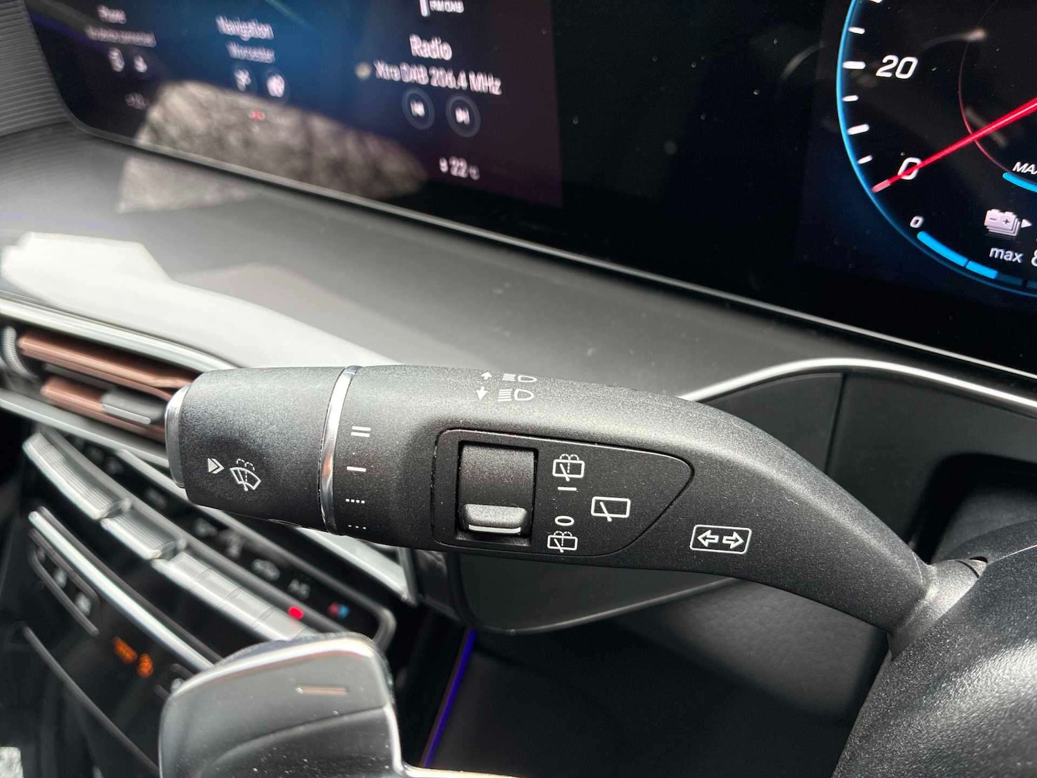 Used Mercedes-Benz EQC 2023 for sale - 78011649: Photo 27