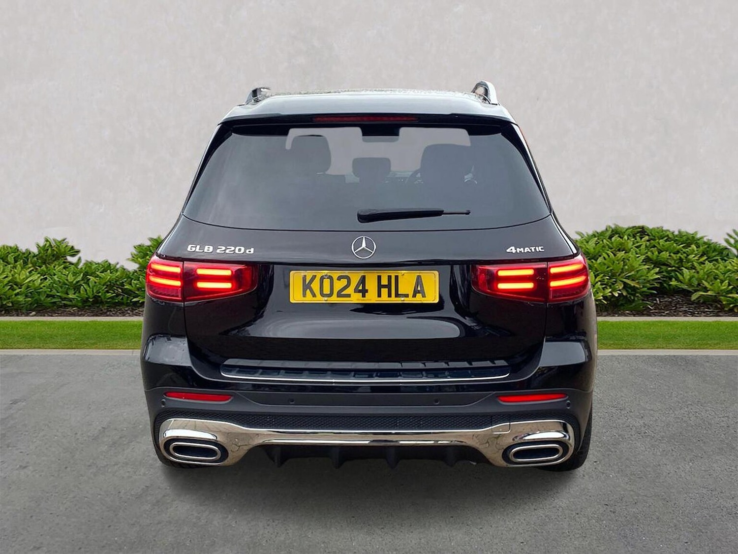 Used Mercedes-Benz GLB 2024 for sale - 76982876: Photo 4