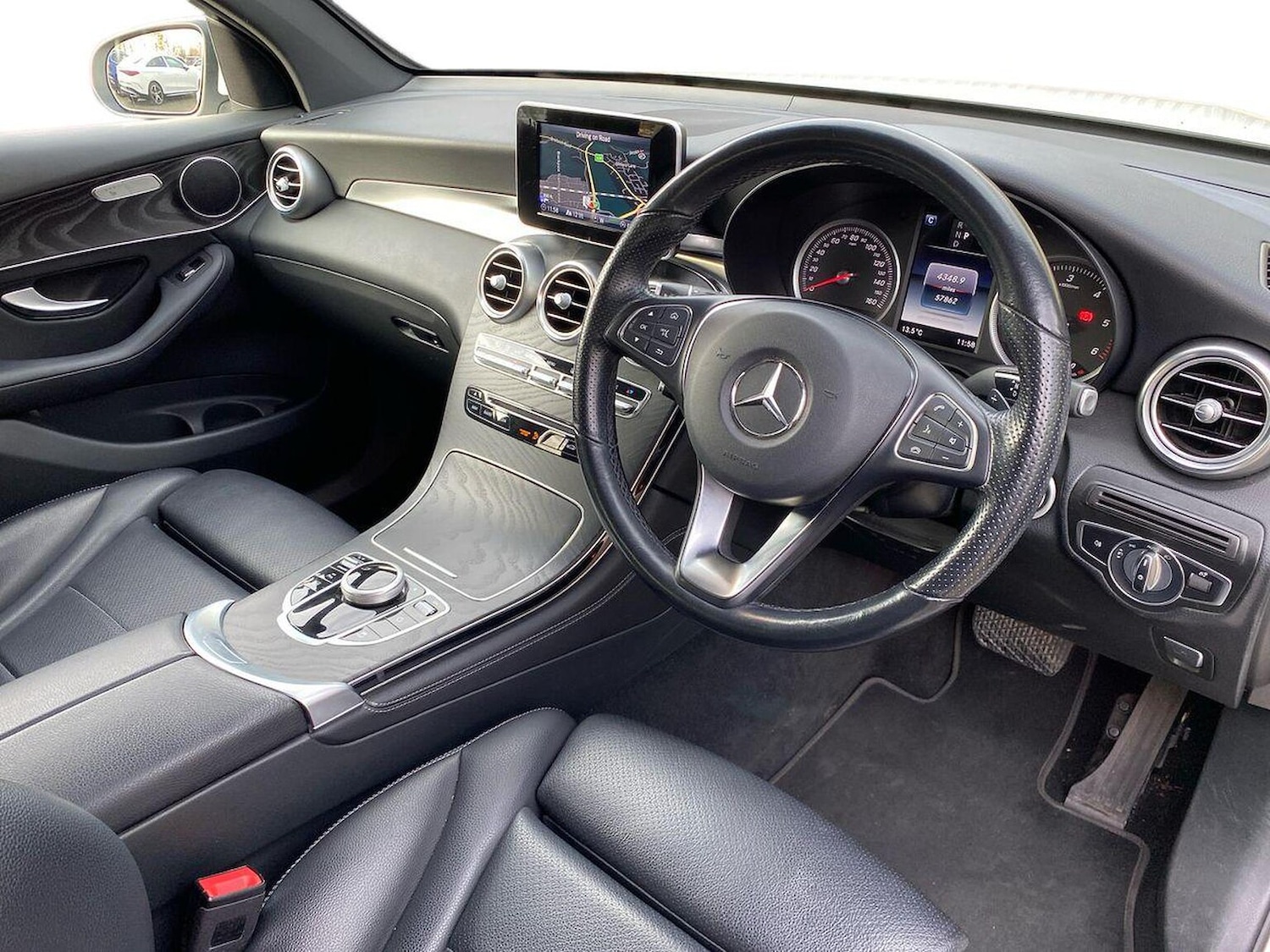 Used Mercedes-Benz GLC 2018 for sale - 76830684: Photo 15