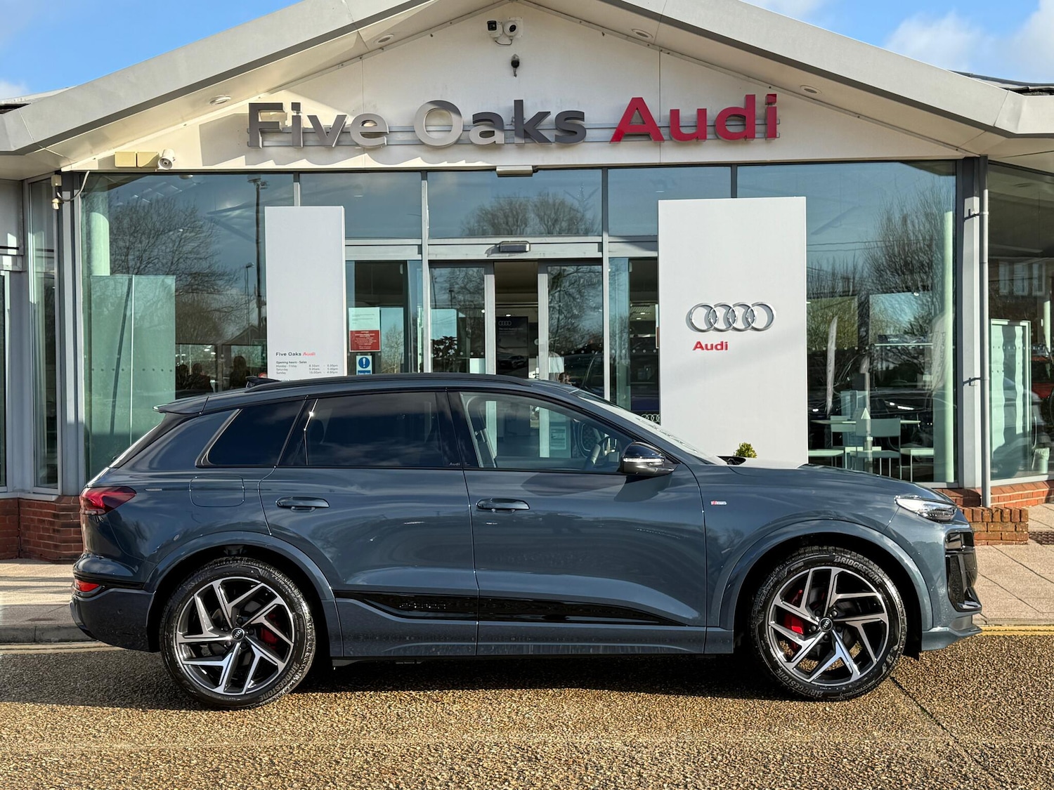 Used Audi Q6 e-tron 2025 for sale - 76898733: Photo 2