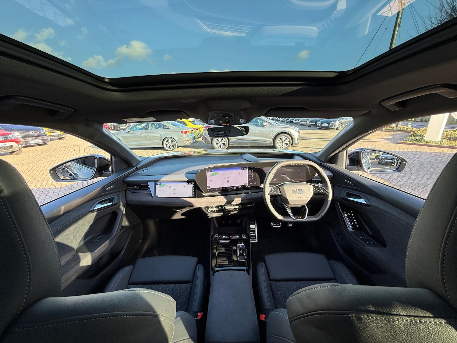 Used Audi Q6 e-tron 2025 for sale - 76898733: Photo 3