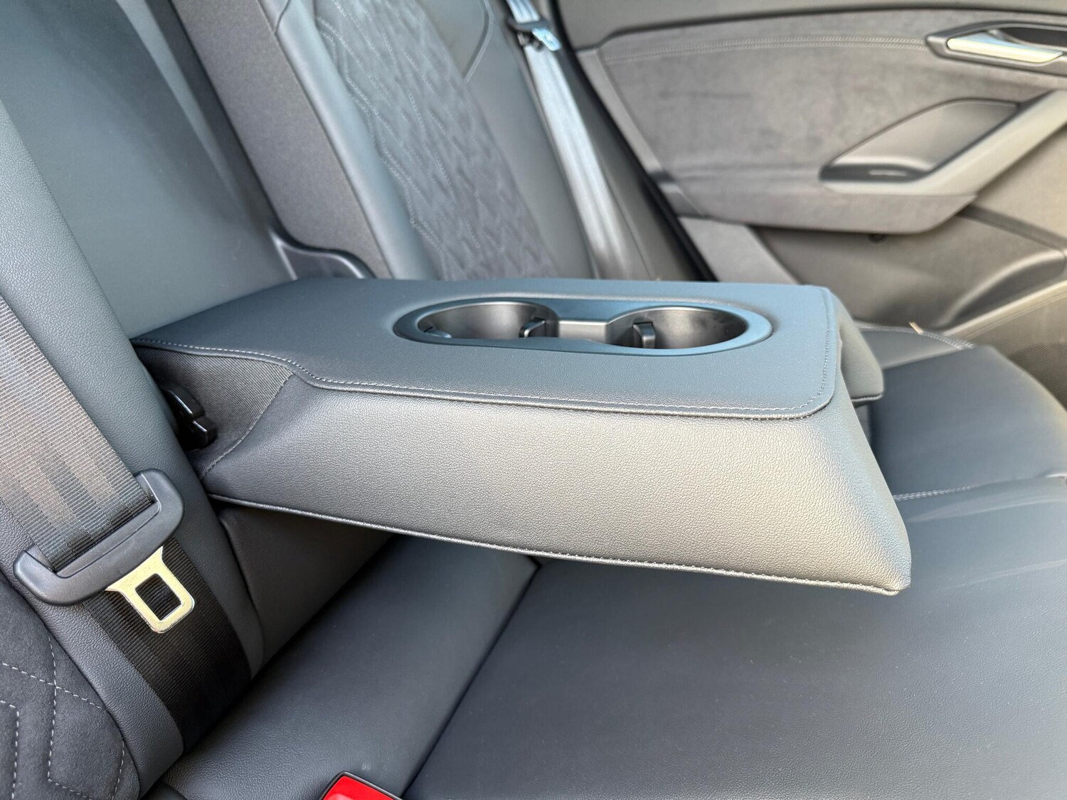 Used Audi Q6 e-tron 2025 for sale - 76898733: Photo 53