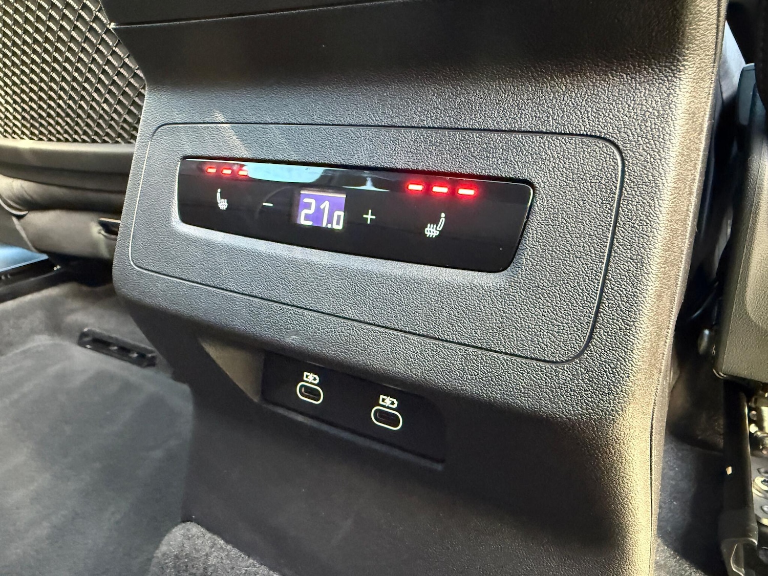 Used Audi Q6 e-tron 2025 for sale - 76898733: Photo 56