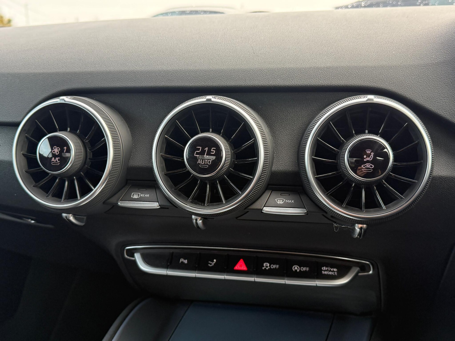 Used Audi TT 2020 for sale - 76527644: Photo 12