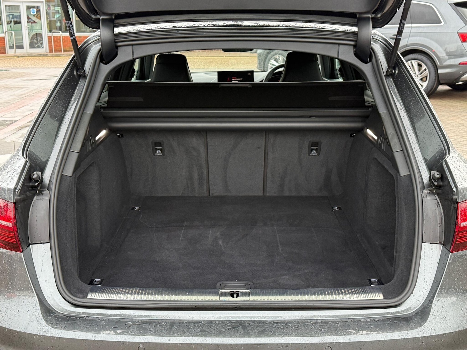 Used Audi RS4 2024 for sale - 77291421: Photo 34