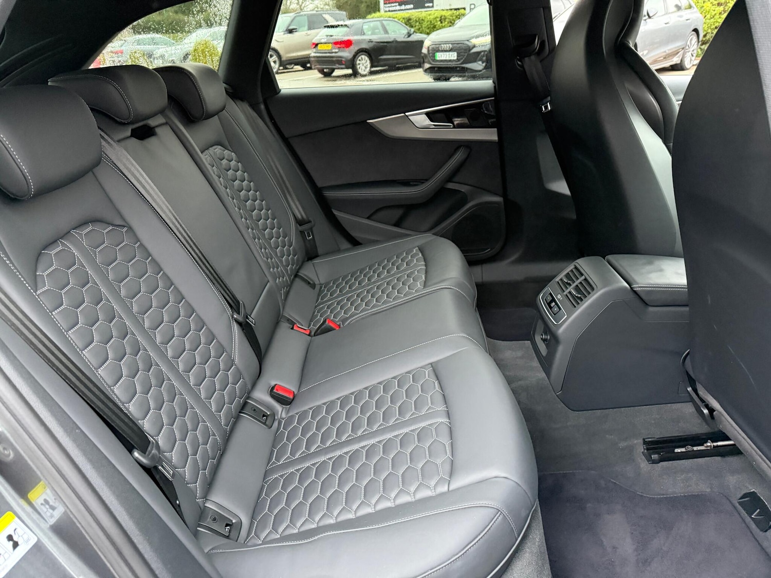 Used Audi RS4 2024 for sale - 77291421: Photo 44