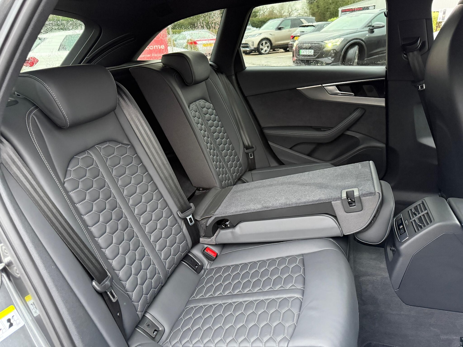 Used Audi RS4 2024 for sale - 77291421: Photo 46