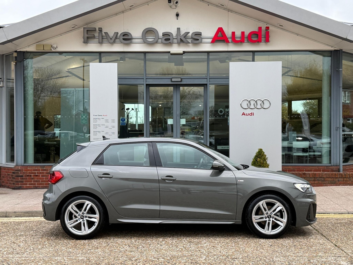 Used Audi A1 2022 for sale - 76472141: Photo 2