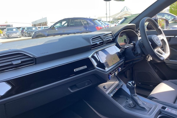 Used Audi Q3 2025 for sale - 76326838: Photo 24
