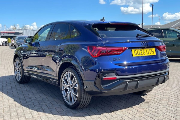 Used Audi Q3 2025 for sale - 76326838: Photo 6