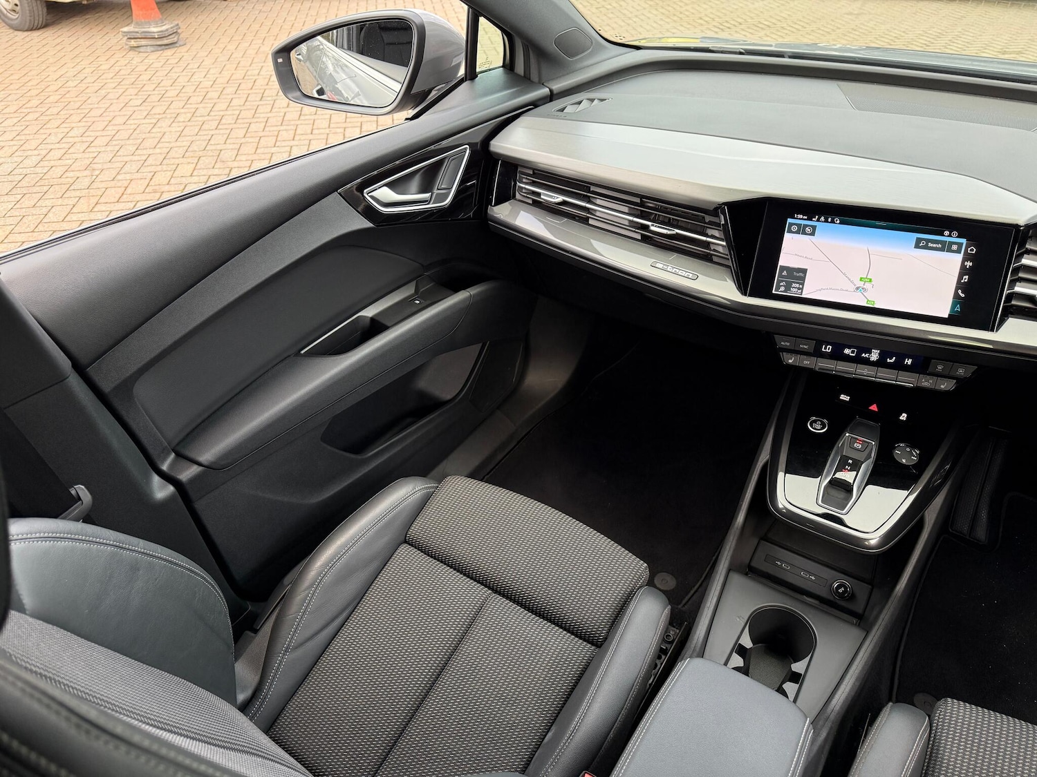 Used Audi Q4 e-tron for sale - 77279881: Photo 37