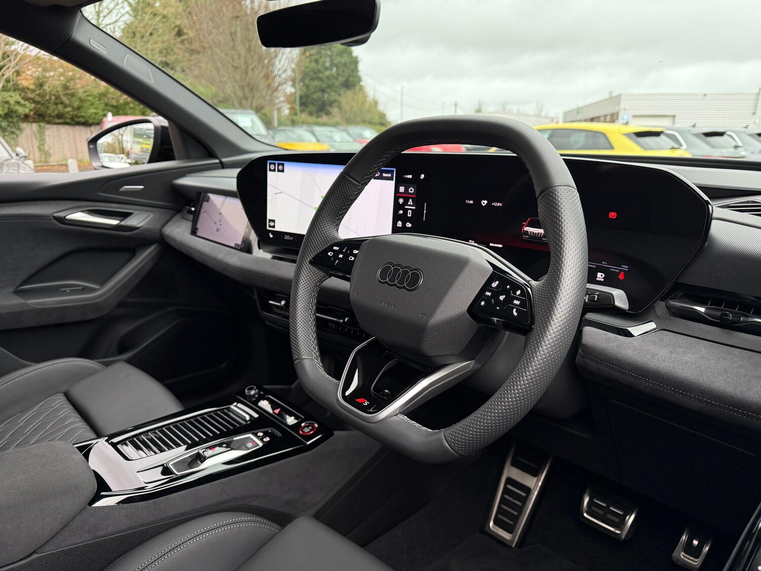 Used Audi Q6 e-tron 2025 for sale - 76866161: Photo 32