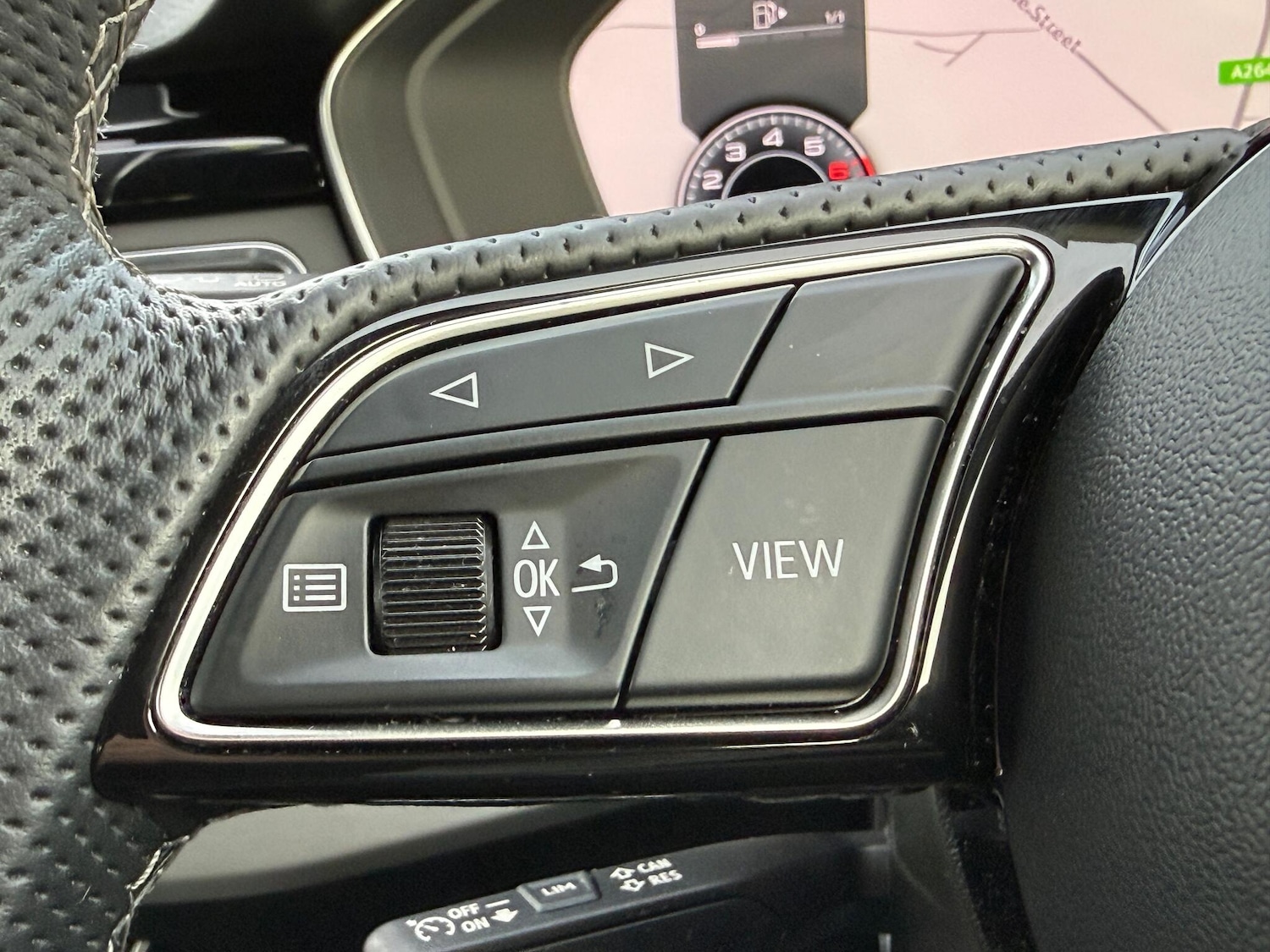 Used Audi A4 Avant 2022 for sale - 76550163: Photo 18