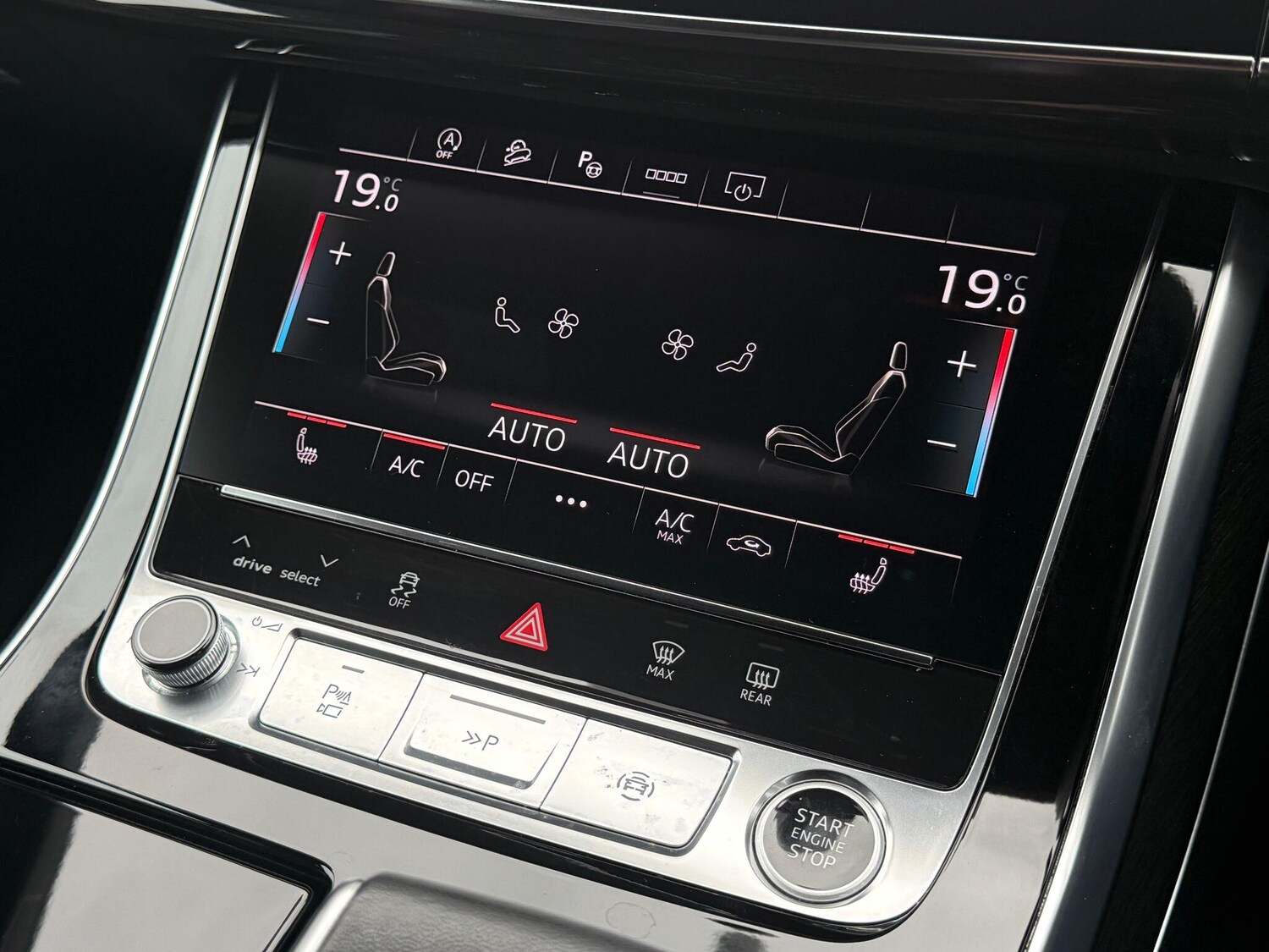 Used Audi Q8 2023 for sale - 76283813: Photo 18