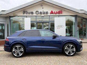 Used Audi Q8 2023 for sale - 76283813: Photo 2
