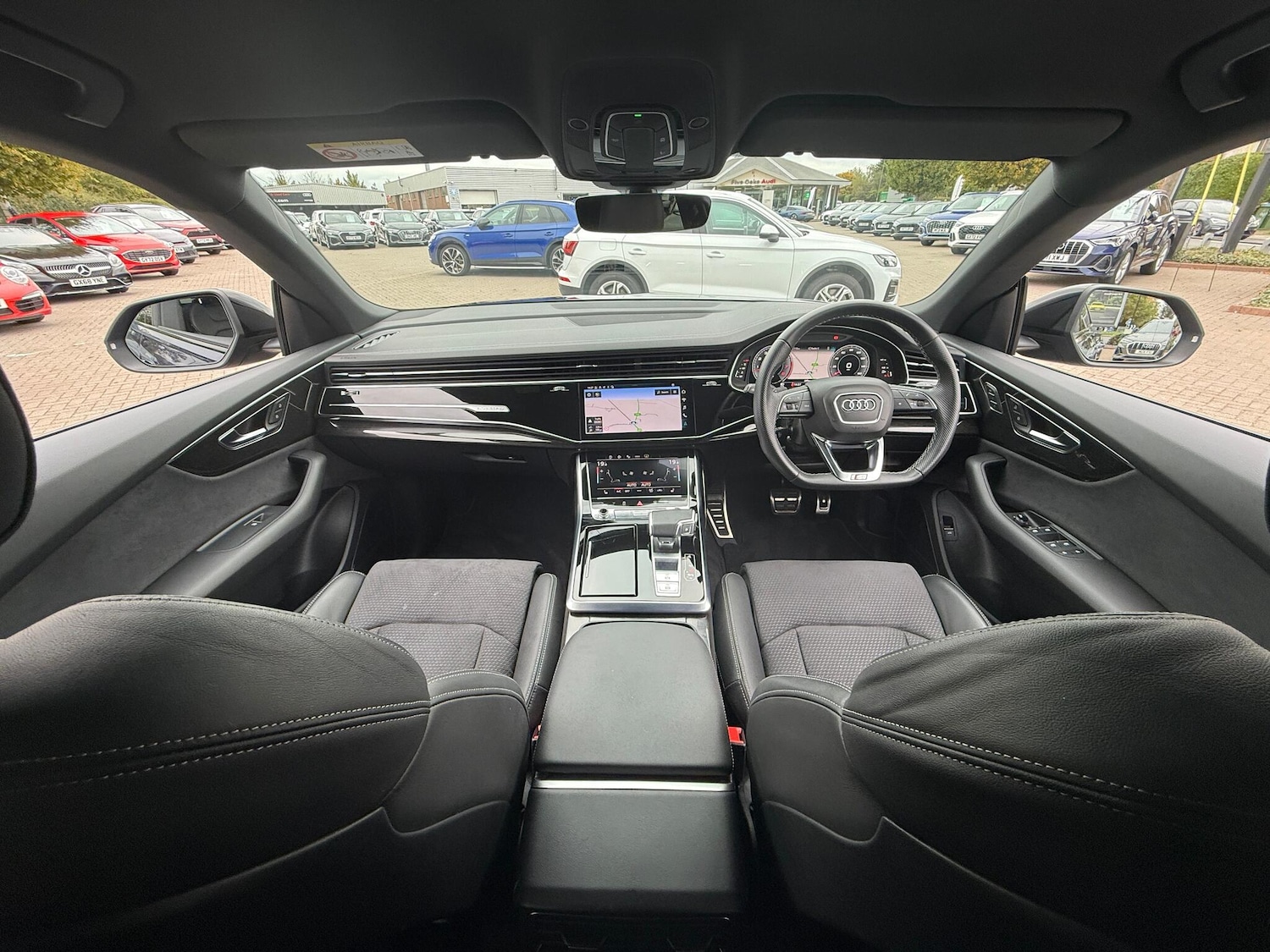 Used Audi Q8 2023 for sale - 76283813: Photo 3