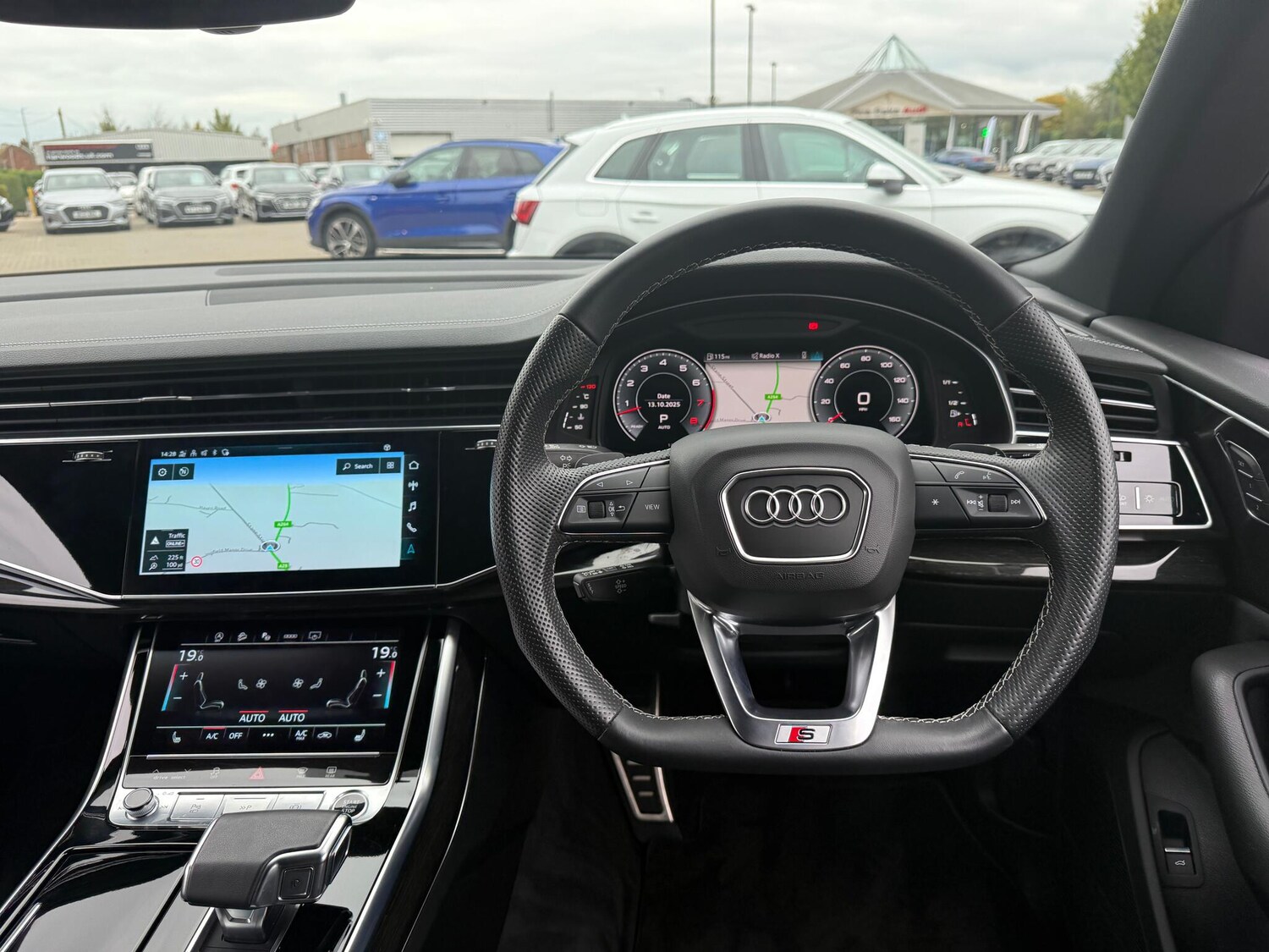 Used Audi Q8 2023 for sale - 76283813: Photo 42
