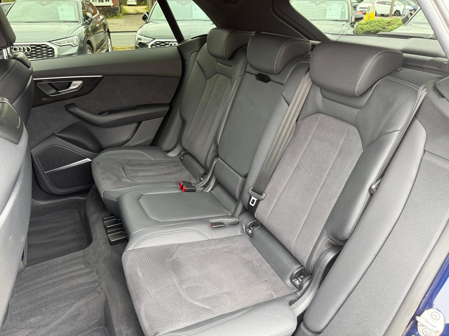 Used Audi Q8 2023 for sale - 76283813: Photo 44