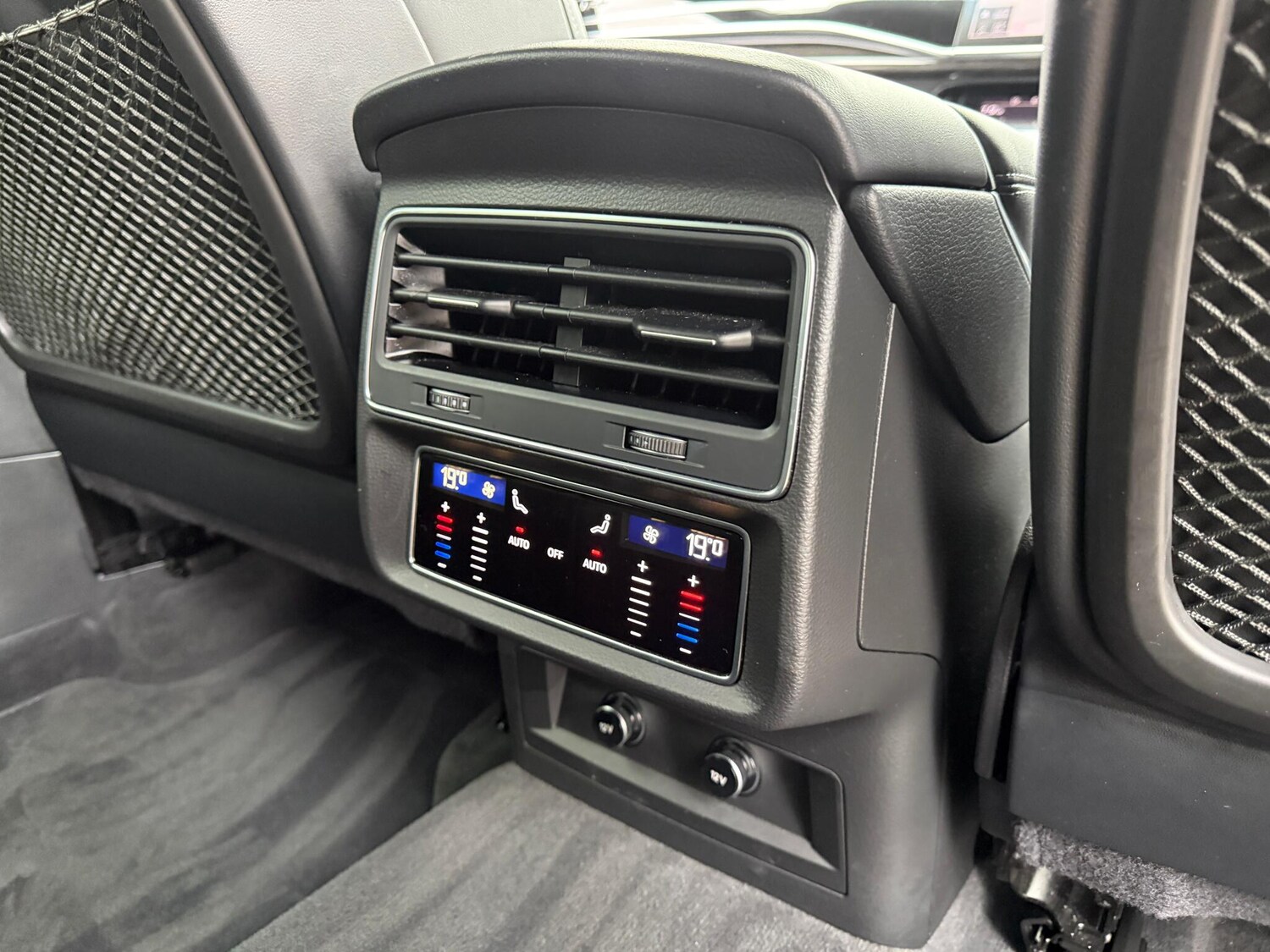 Used Audi Q8 2023 for sale - 76283813: Photo 50