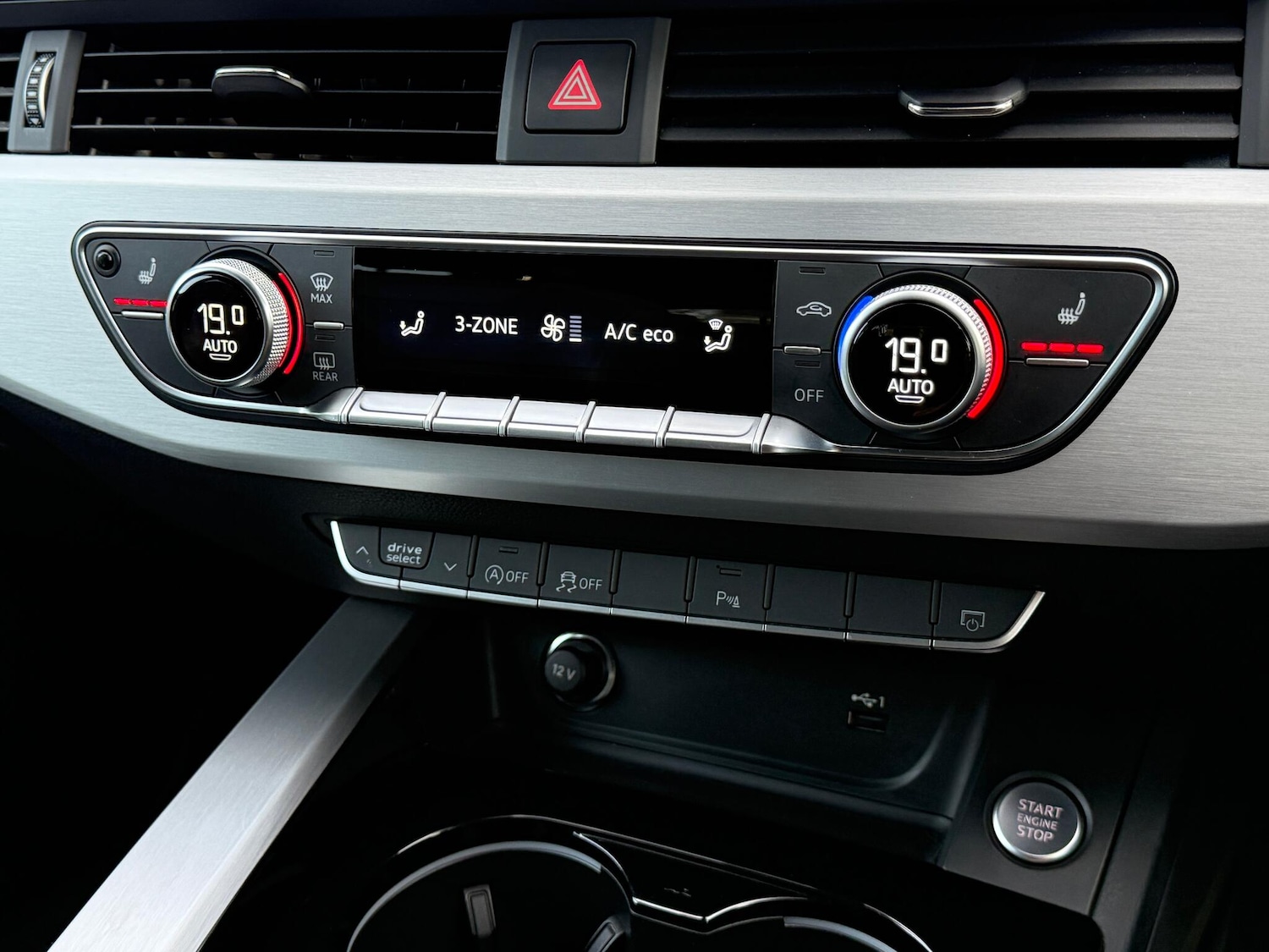 Used Audi A4 2022 for sale - 76572654: Photo 14