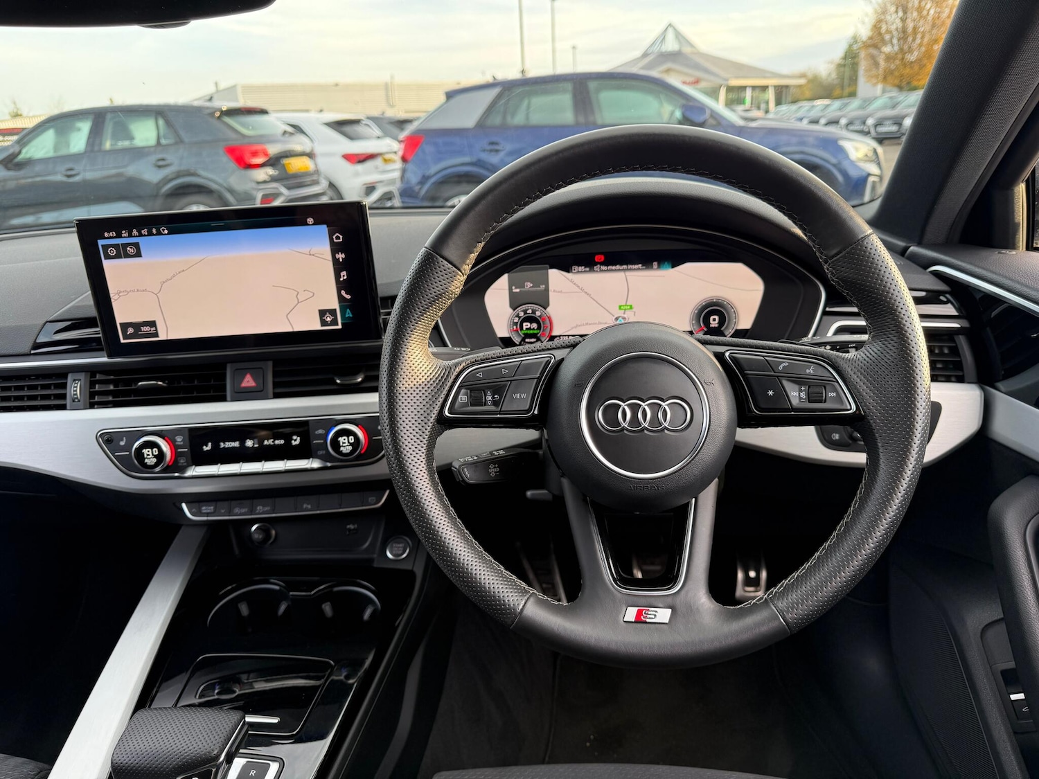 Used Audi A4 2022 for sale - 76572654: Photo 6