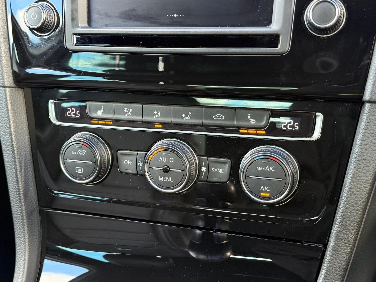 Used Volkswagen Golf 2016 for sale - 76389195: Photo 11