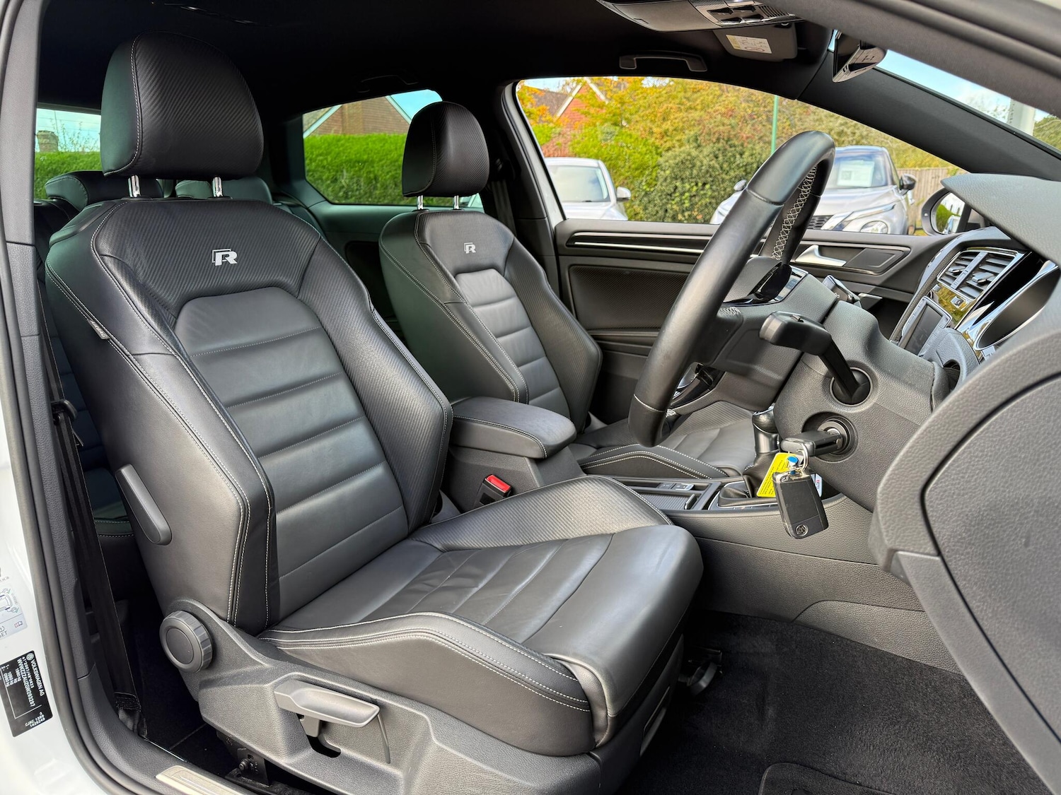 Used Volkswagen Golf 2016 for sale - 76389195: Photo 21