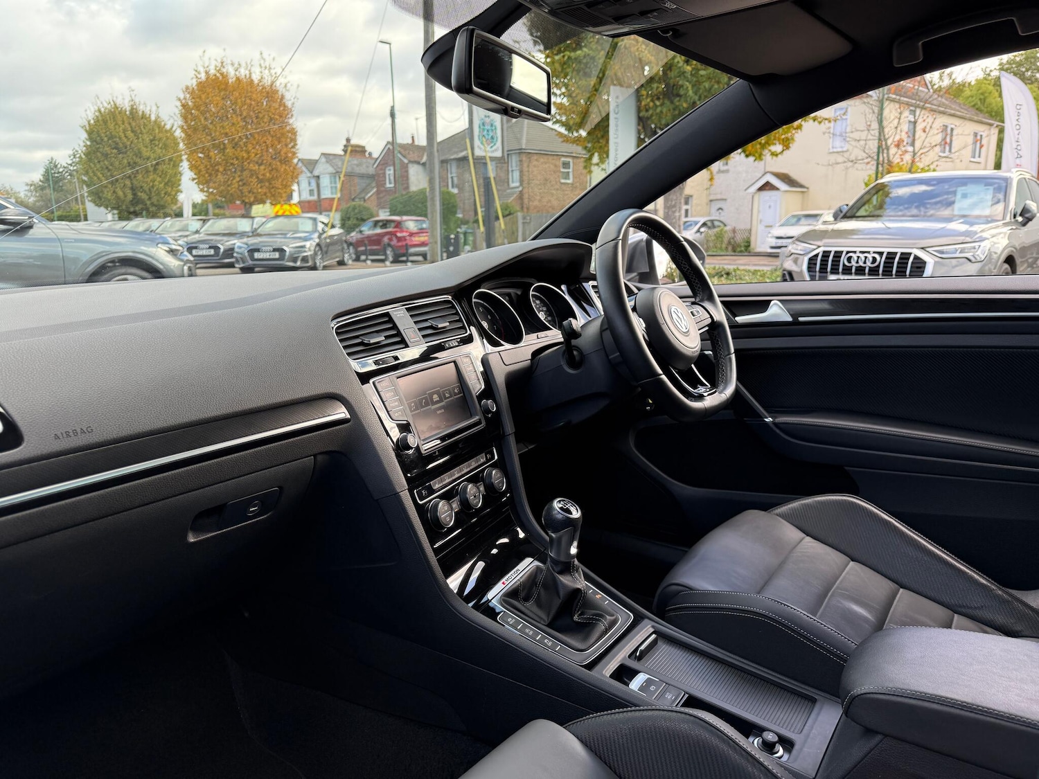 Used Volkswagen Golf 2016 for sale - 76389195: Photo 23